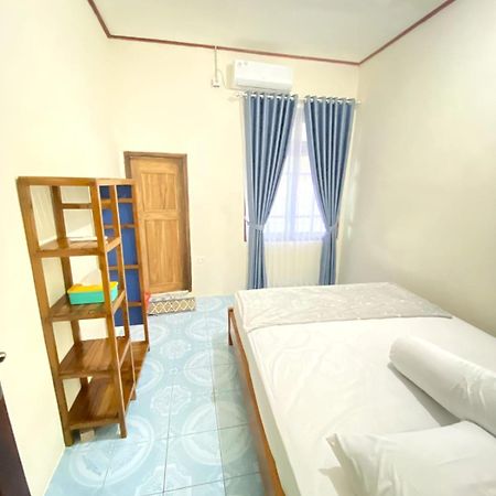 Cendana Guesthouse Labuan Bajo2 エクステリア 写真